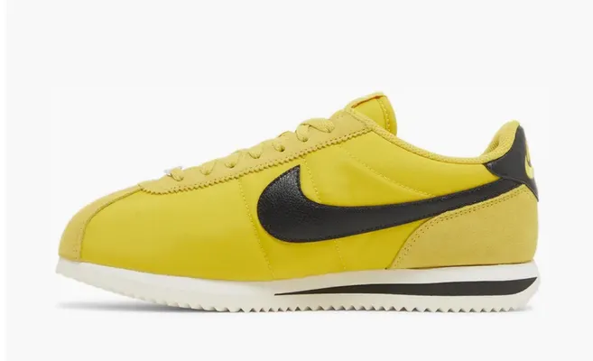 Кроссовки Nike Cortez WMNS «Vivid Sulfur» zhyeltye