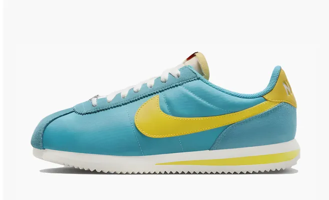 Кроссовки Nike Cortez «Dusty Cactus Lightning» golubye