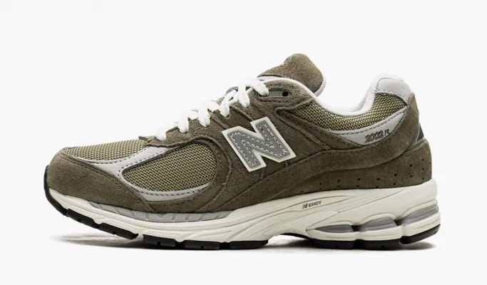 Кроссовки New Balance 2002R «Green» Footlocker Exclusive zelyenye