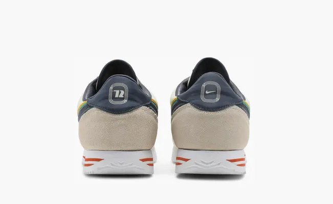 Кроссовки Nike Cortez Basic Premium «Coconut Milk Thunder Blue» kremovye