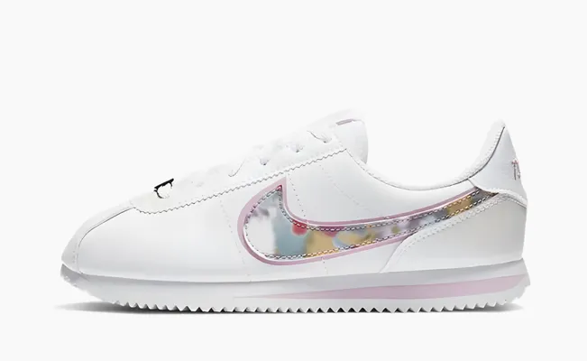 Кроссовки Nike Cortez SE «Fuzzy Floral Print» rozovye