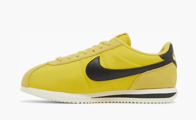 Кроссовки Nike Cortez WMNS «Vivid Sulfur» zhyeltye