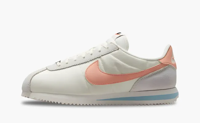 Кроссовки Nike Cortez WMNS «Light Beige» bezhevye