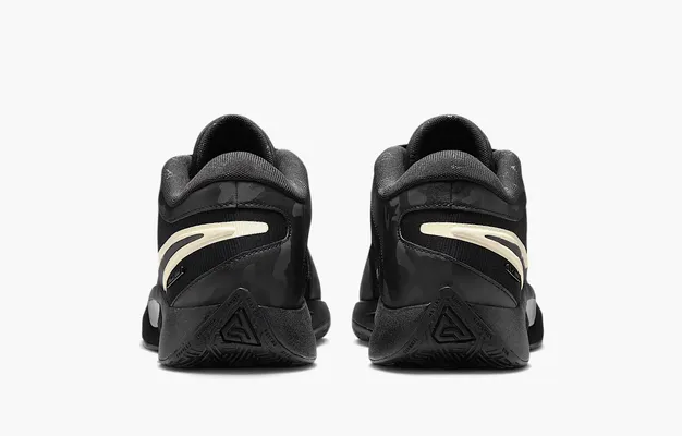 Кроссовки Nike Giannis Freak 6 «Black Label Pack» черный