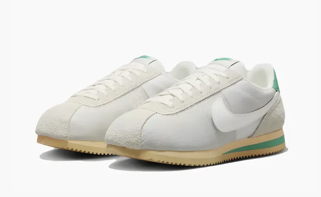 Кроссовки Nike Cortez WMNS «Sail Stadium Green» belye