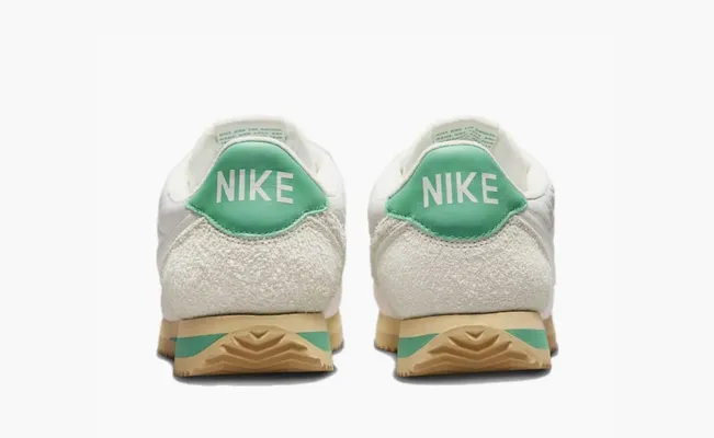 Кроссовки Nike Cortez WMNS «Sail Stadium Green» belye