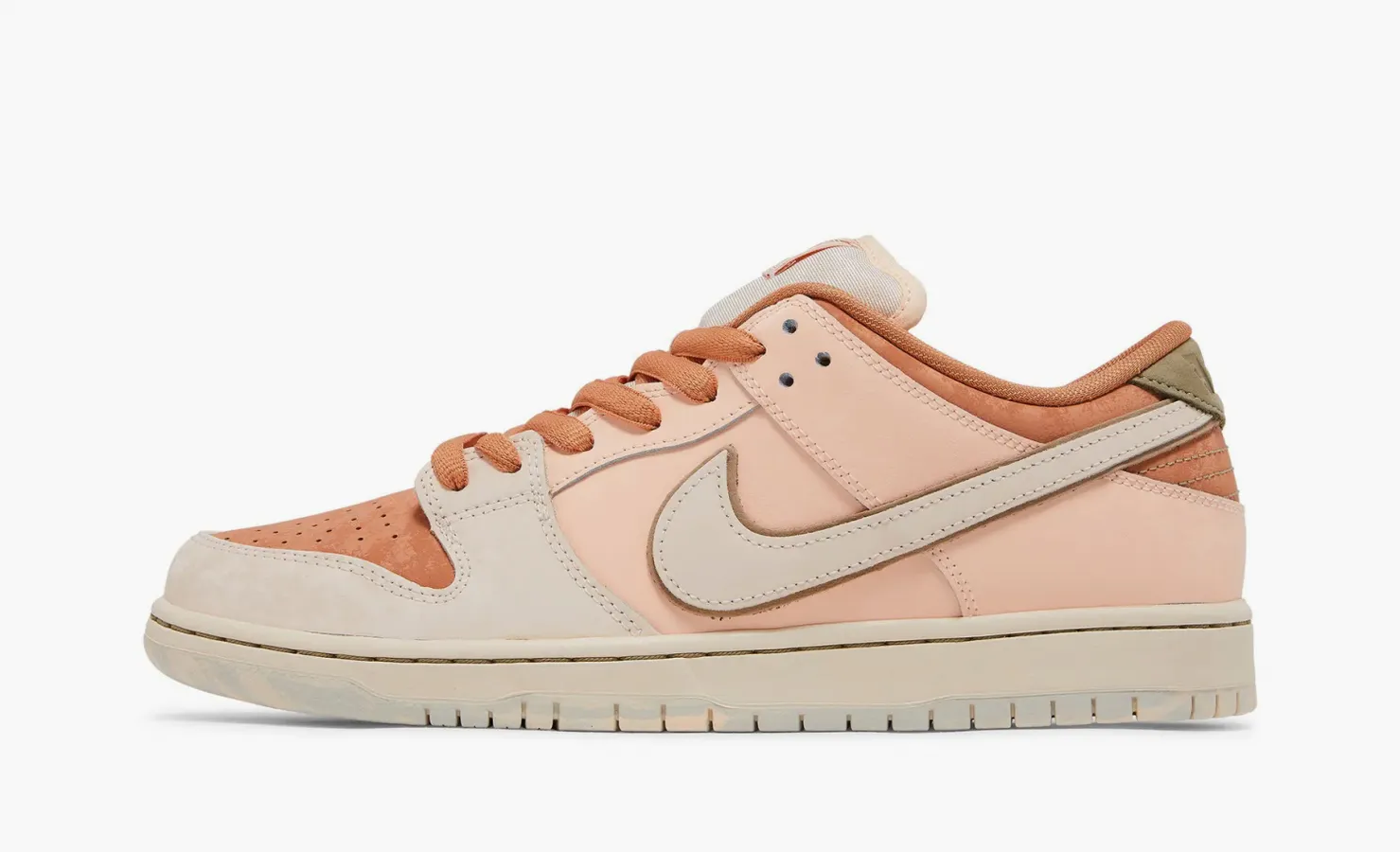 Nike Dunk Low SB «Trocadéro Gardens»
