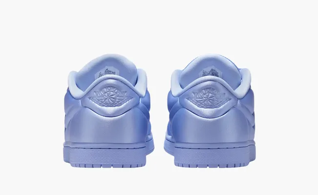 Кроссовки Air Jordan 1 Low Method of Make WMNS «Satin Aluminum» sinie