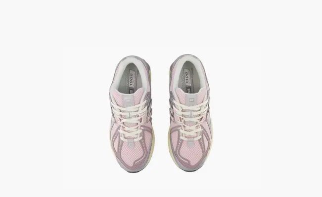 Кроссовки New Balance 1906R «Pastels Silver Pink» rozovye