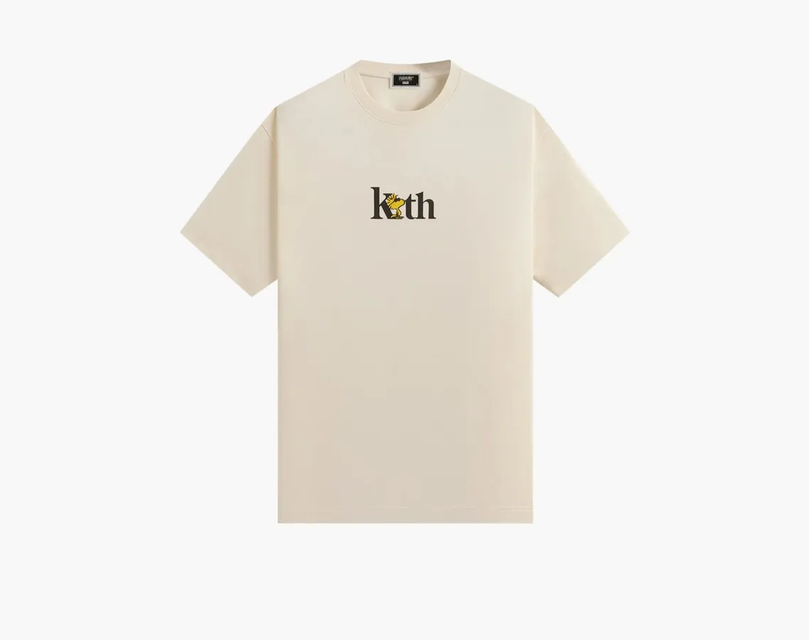 Kith For Peanuts Woodstock Serif Tee «Sandrift»