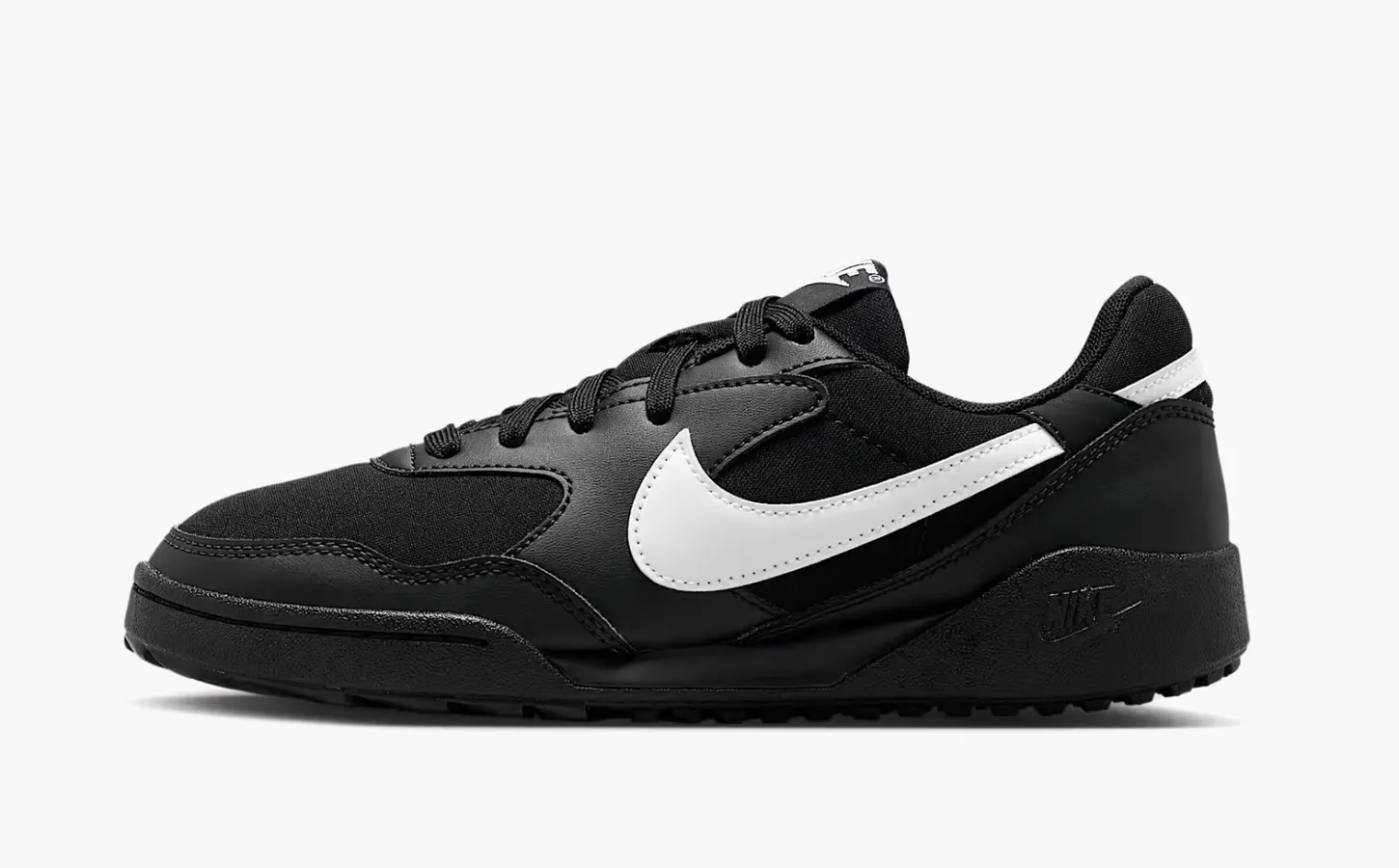 Nike Terra Manta «Black White»