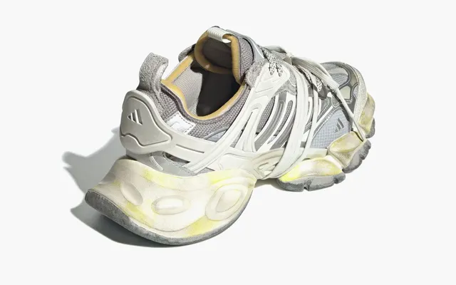  Adidas XLG Runner Deluxe «Grey Metallic Silver» serye