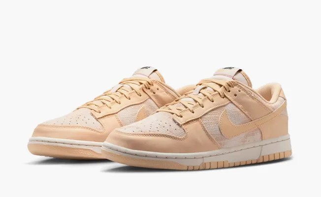 Кроссовки Nike Dunk Low WMNS «Light Orewood Snakeskin» bezhevye