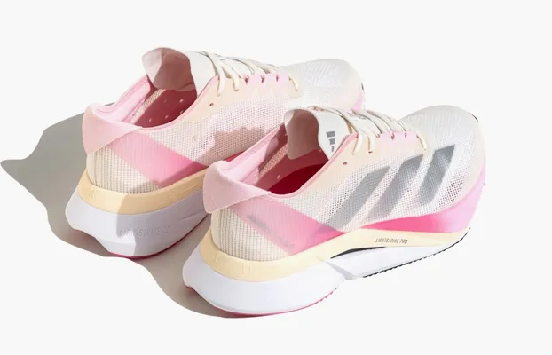  Adidas Adizero Boston 12 «Chalk White Clear Pink» kremovye
