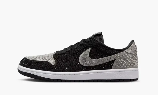 Кроссовки Swarovski x Air Jordan 1 Low OG WMNS  «Crystal» chyernye
