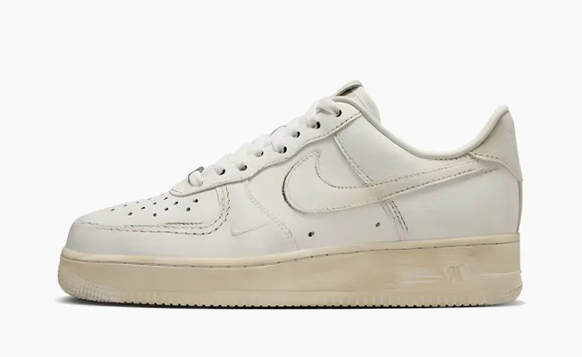  Nike Air Force 1 Low «Smoke and Mirrors Pack - Dirty Triple White» belye