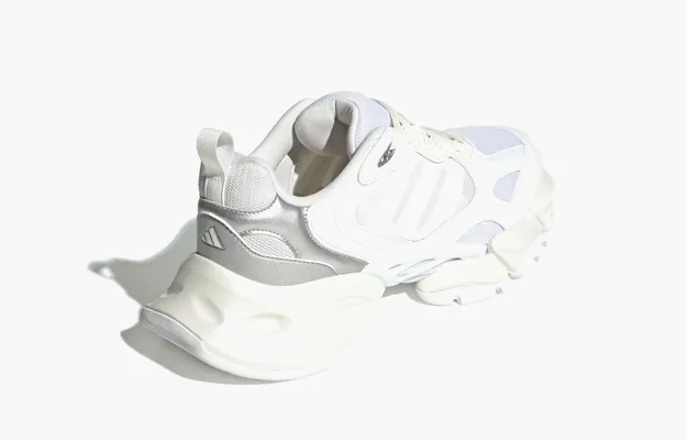  Adidas XLG Runner «Cloud White» belye