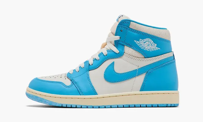 Кроссовки Air Jordan 1 Retro High OG «UNC Reimagined» golubye
