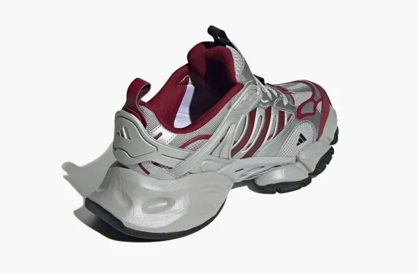  Adidas XLG Runner Deluxe «Silver Red» serebryanyy