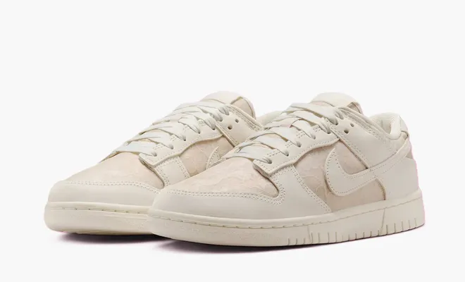 Кроссовки Nike Dunk Low Wmns «Lace Pack - Soft Pearl» kremovye