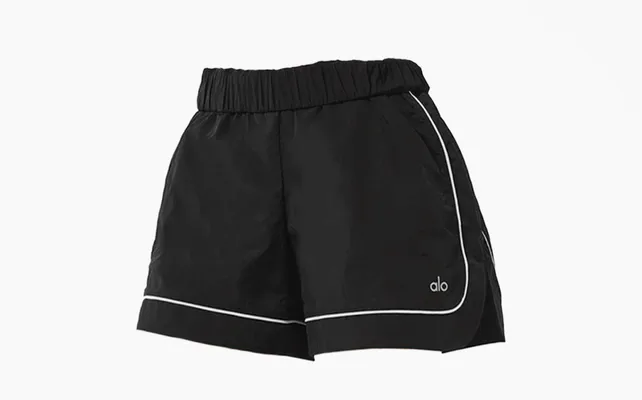 Одежда Alo Motivate Track Short «Black/White» chyernye