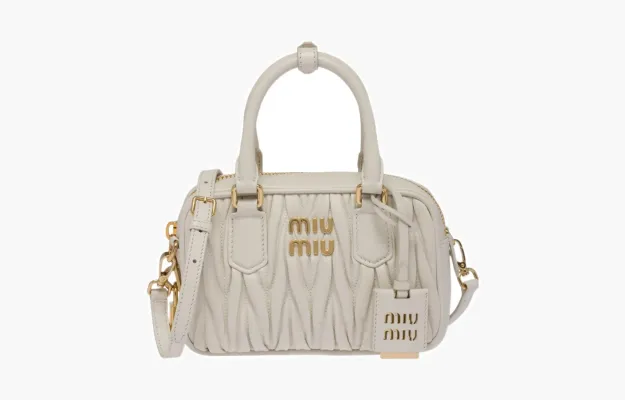 Сумки Miu Miu Matelasse Nappa Leather Top-Handle Bag «White» белый