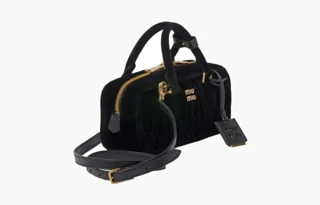 Сумки Miu Miu Arcadie Matelasse Tote Bag «Black» черный