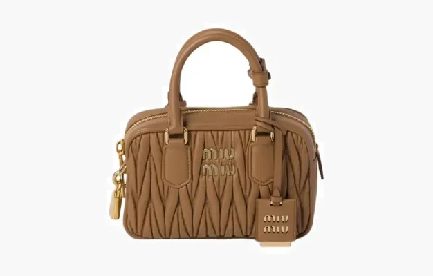 Сумки Miu Miu Arcadie Matelassé Nappa Leather Bag «Caramel» коричневый
