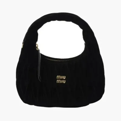 Сумки Miu Miu Wonder Matelasse Velvet Shoulder Bag «Black» черный