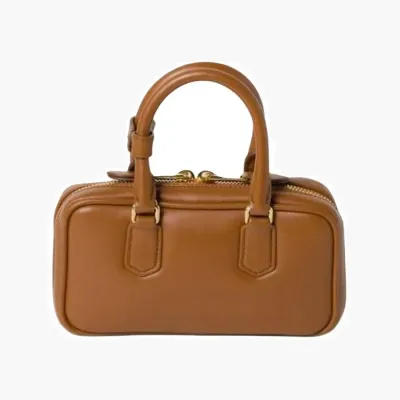 Сумки Miu Miu Arcadie Series Handbag коричневый