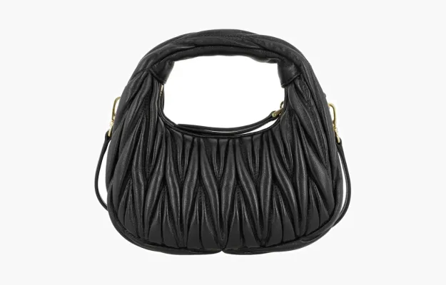 Сумки Miu Miu Wander matelassé nappa leather hobo mini-bag «Black» черный